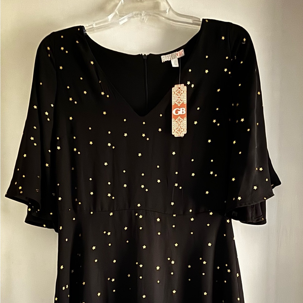 Gianni Bini Bell Sleeve Star Print Dress